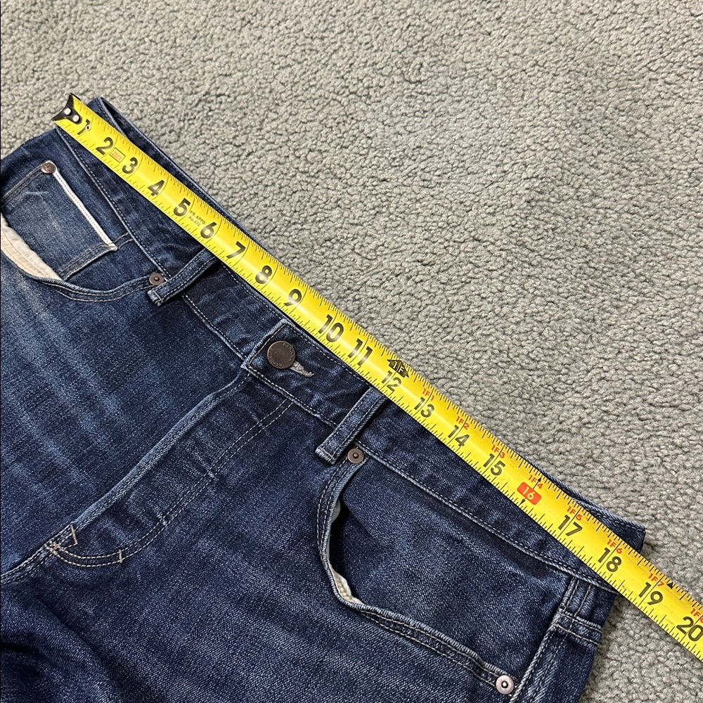 Banana Republic slim selvedge jeans - Picture 9 of 10